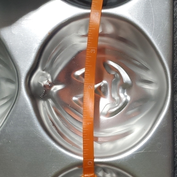 Vtg 1983 Wilton pumpkin Jack-o-lantern baking tray mold cakes muffins cupcakes - Picture 7 of 7